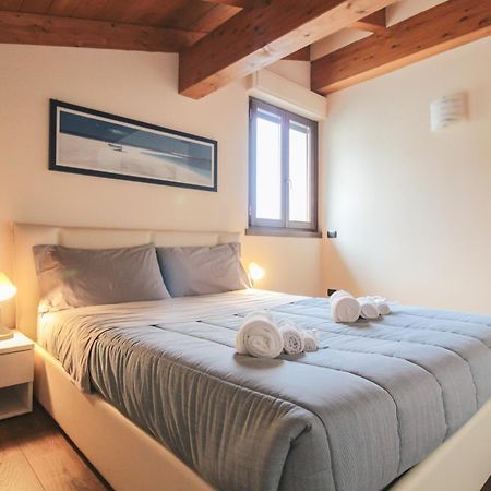 Appartamento Al Porto Pianello Del Lario Eksteriør bilde