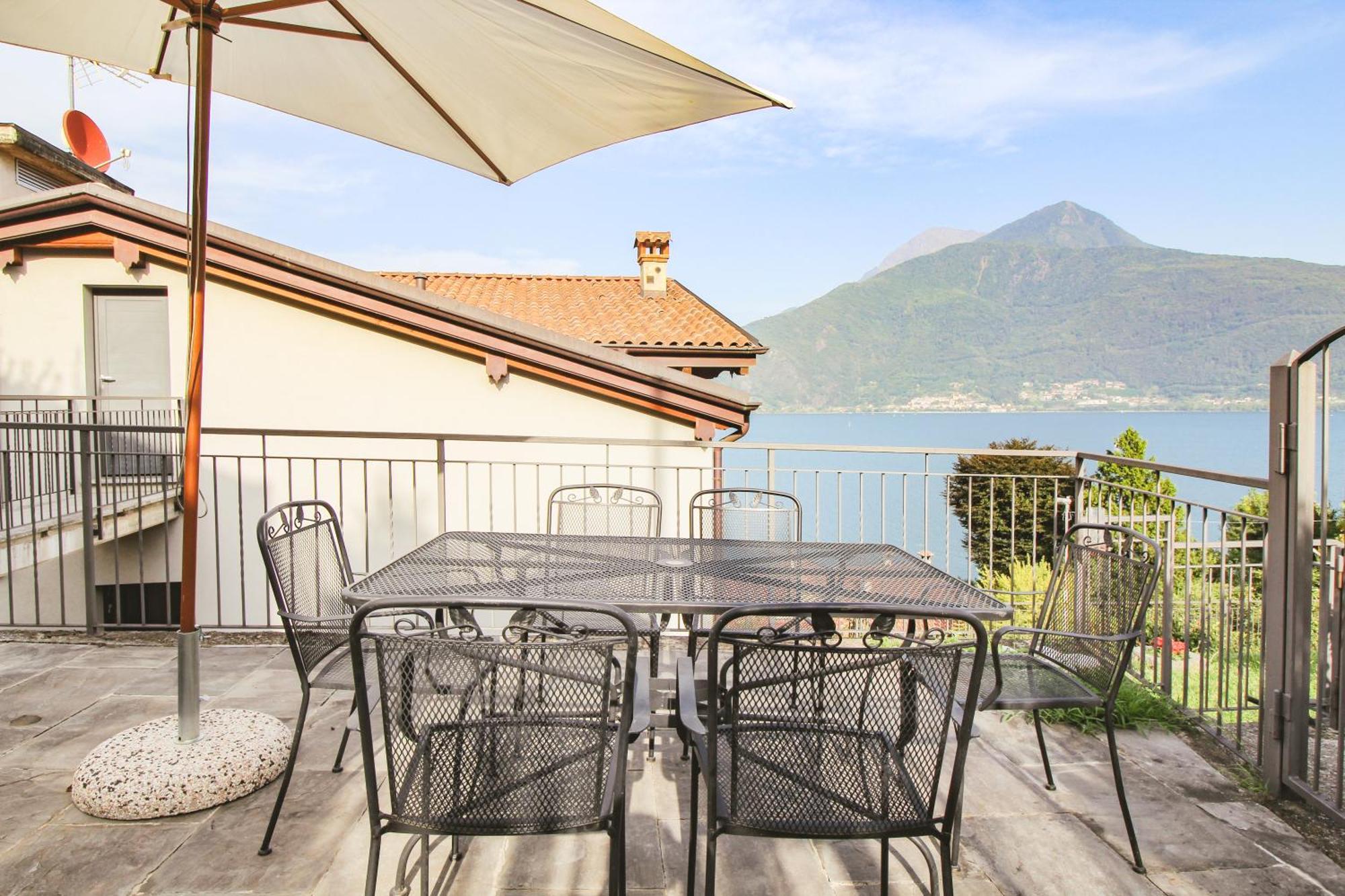 Appartamento Al Porto Pianello Del Lario Eksteriør bilde