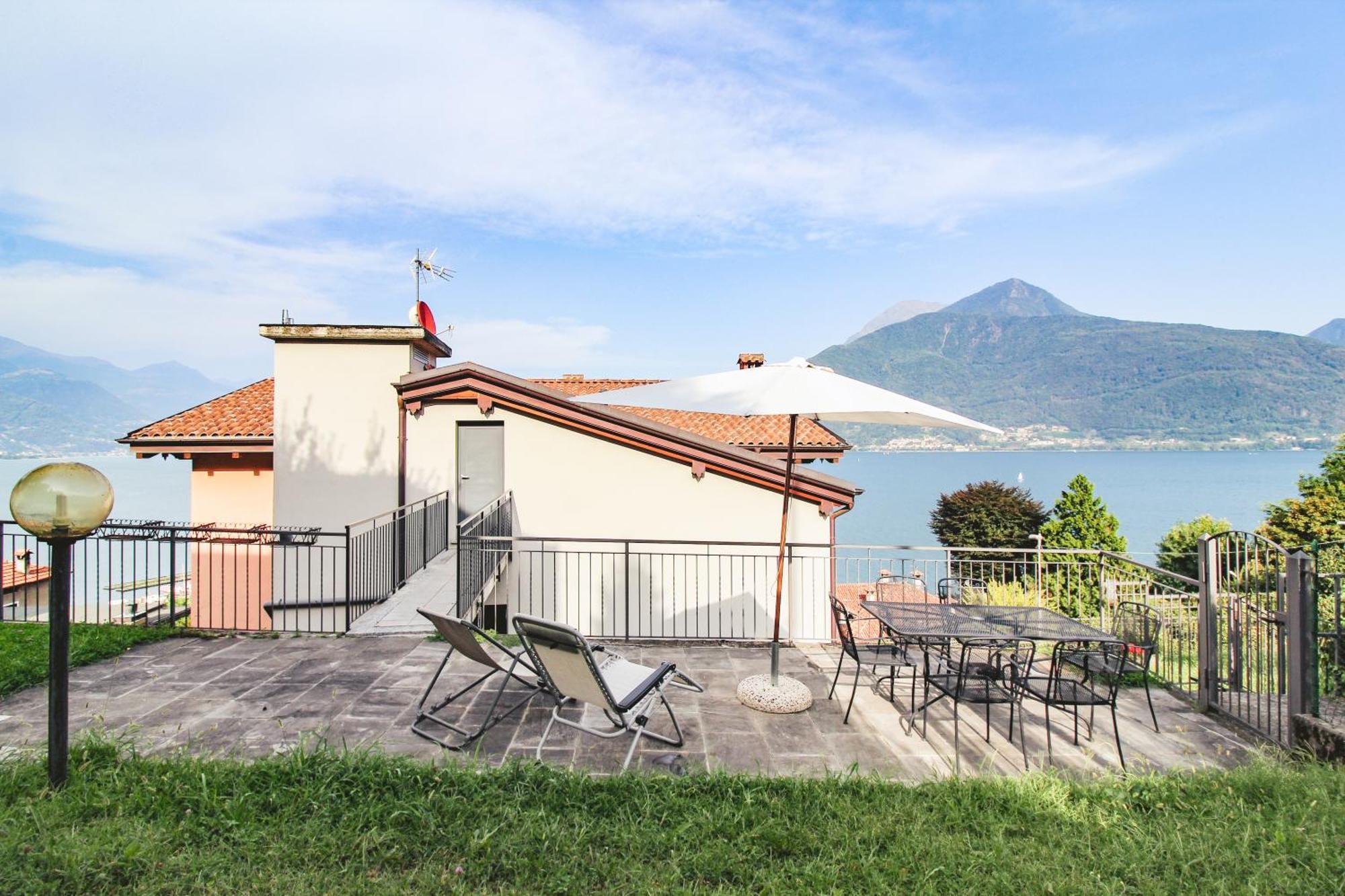 Appartamento Al Porto Pianello Del Lario Eksteriør bilde